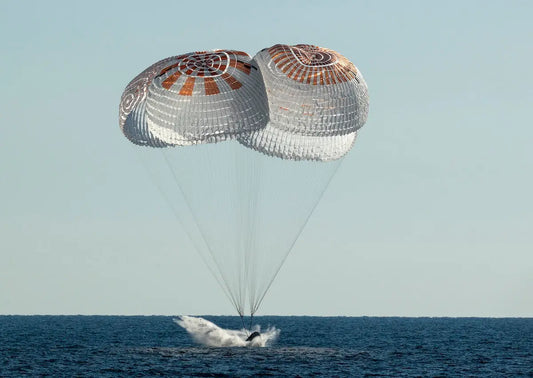  NASA Astronauts Return Home After 9 Months Stuck in Space | SpaceX Dragon Capsule Lands